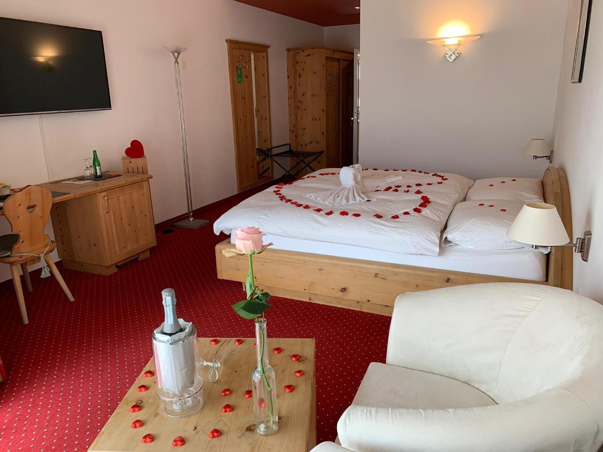 Wellnesshotel Liun B&B 뮈스테어 외부 사진
