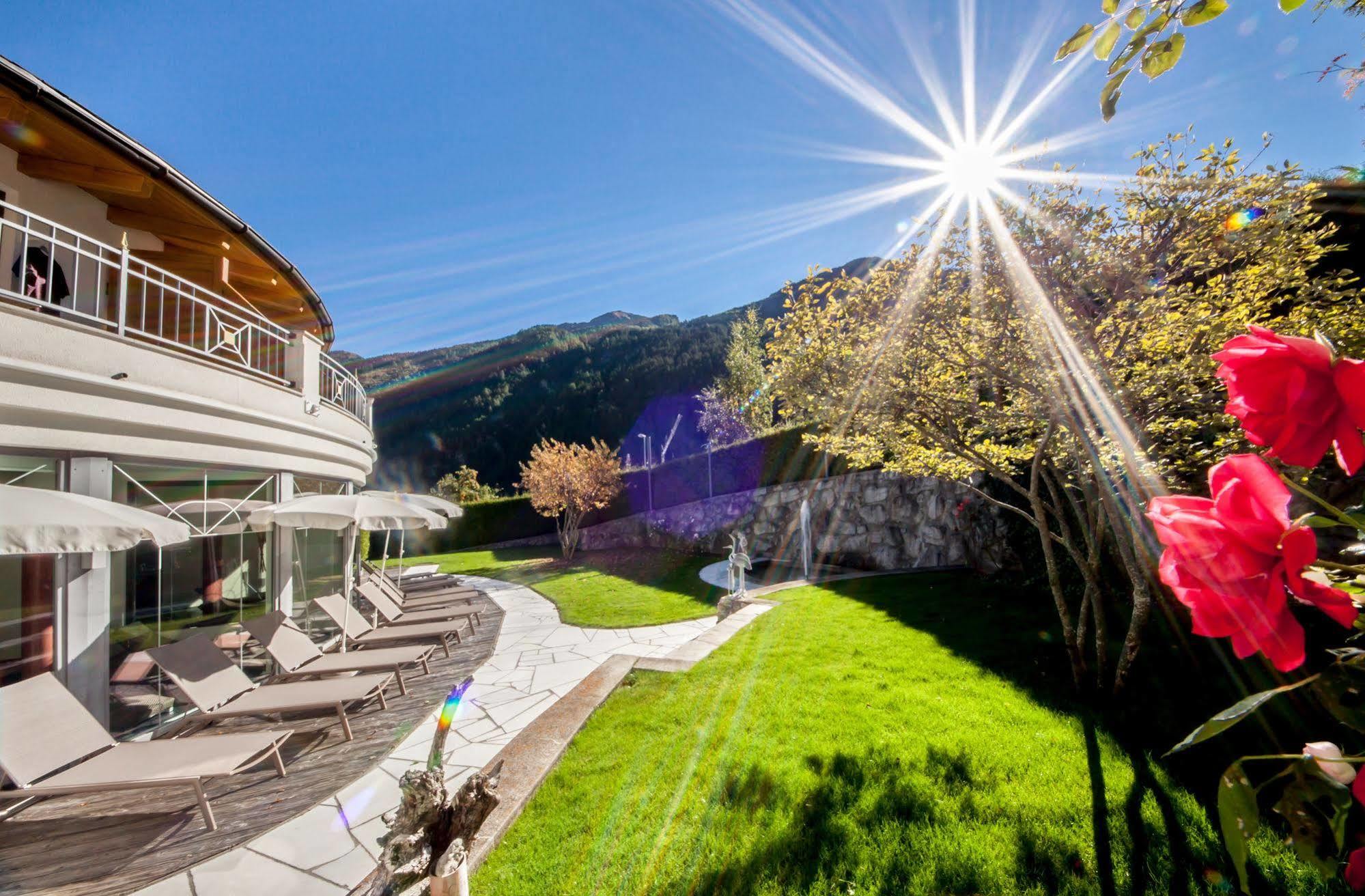 Wellnesshotel Liun B&B 뮈스테어 외부 사진